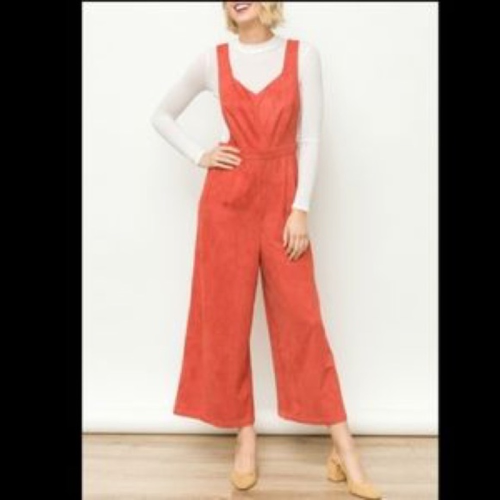 NWOT Mystree Size L Jumpsuit